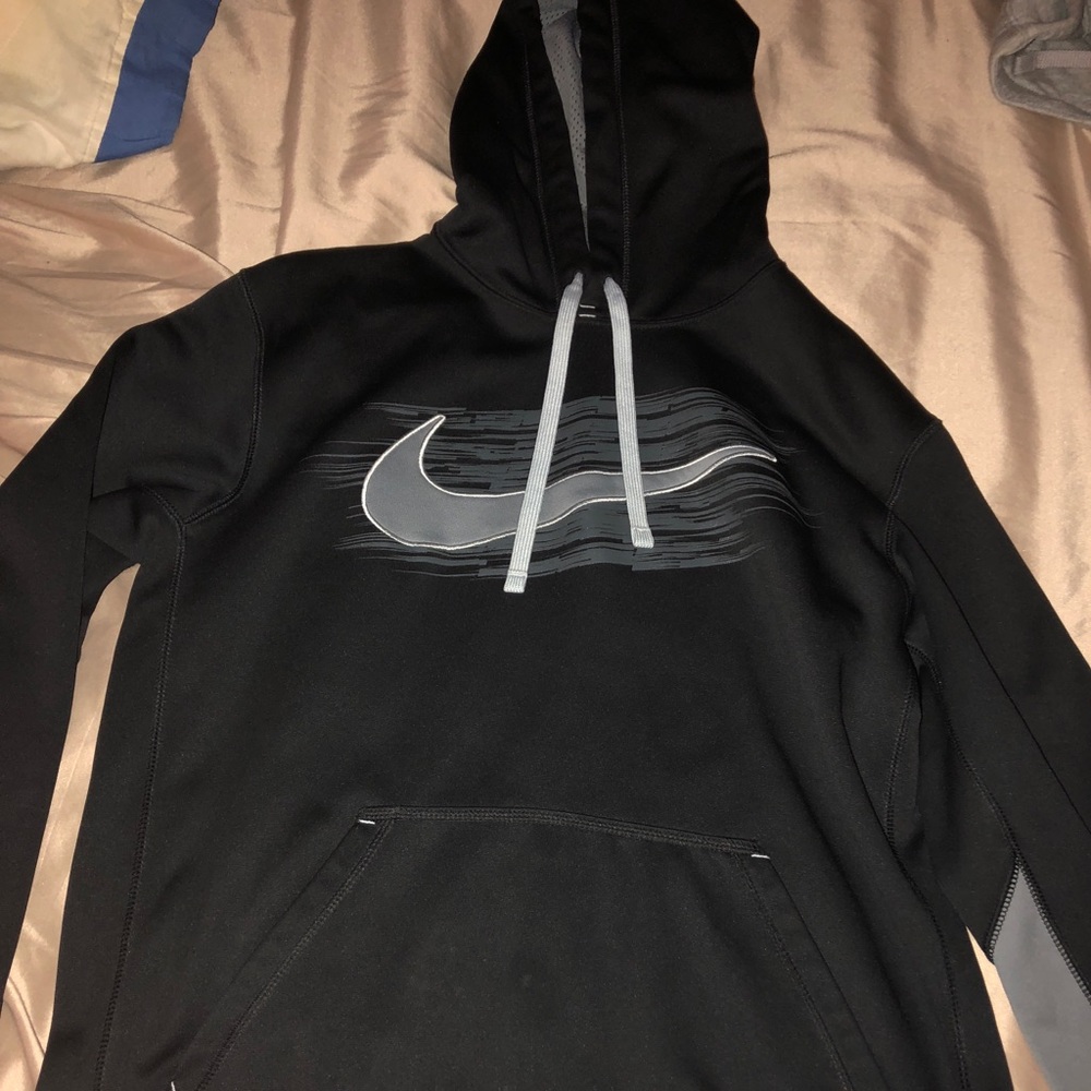 Men’s Nike hoodie
